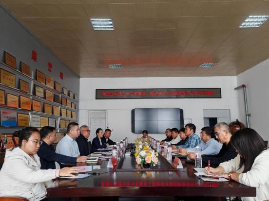 7010a76c4b9887f6a08b8395e30f4b5